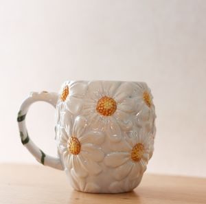 Hand painted Gibson Summer Daisy mug
